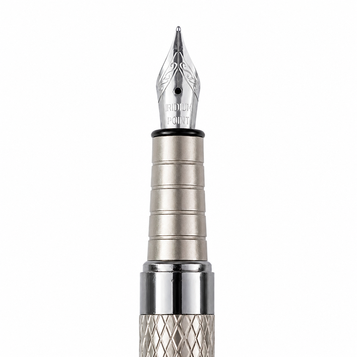 Monarch Fountain Pen | Luxury Diamond Cut Design
