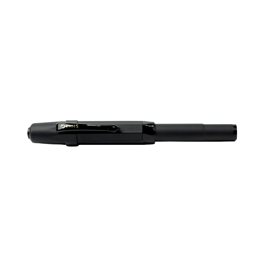 Gravitas Magnetic Pen - Black